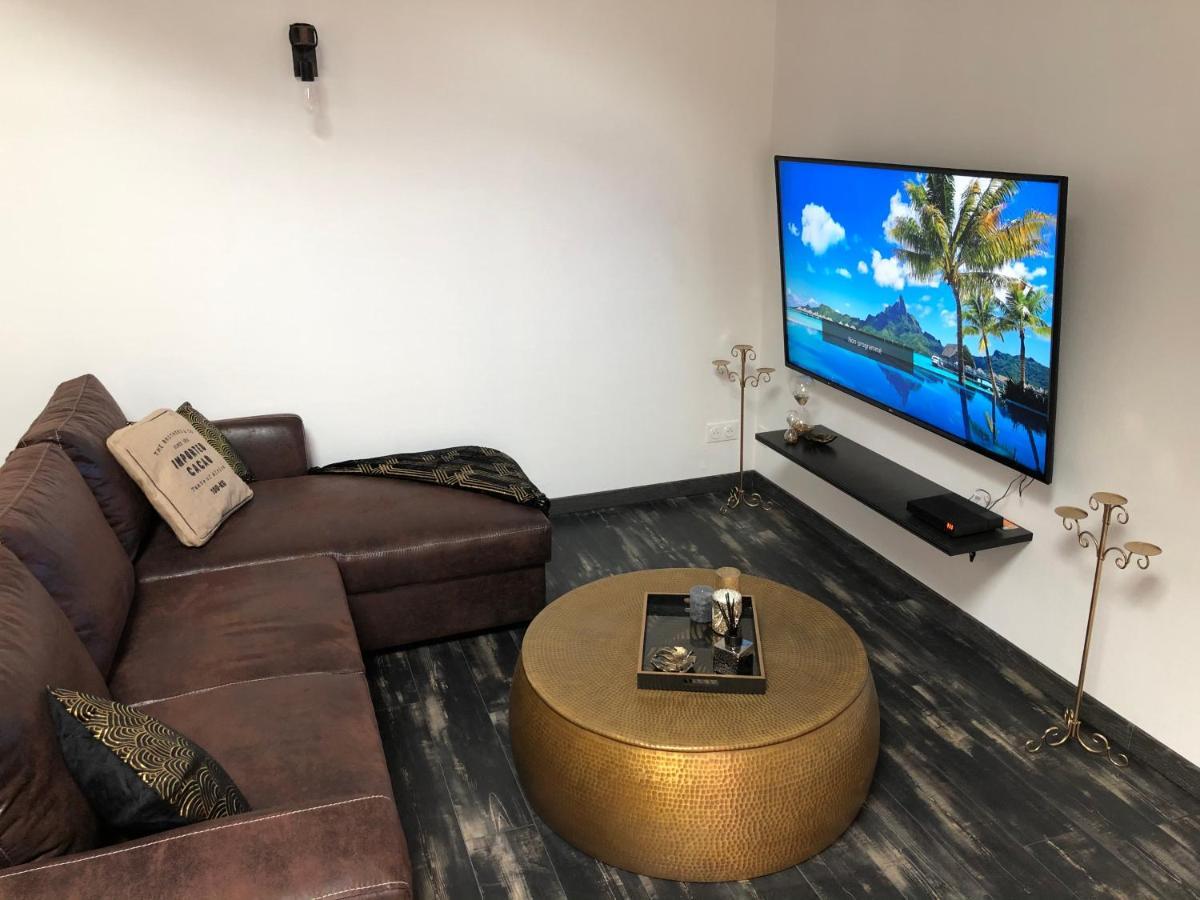 Appart Luxe Atypique Epinal Luaran gambar